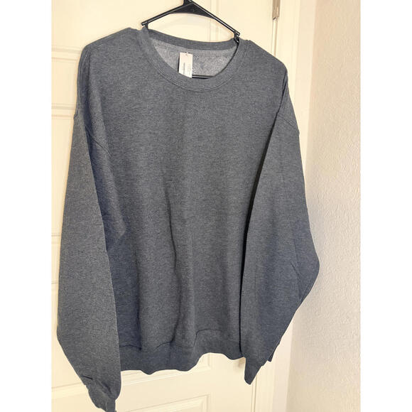 Basic Gray Crewneck Sweatshirt - Picture 3 of 3